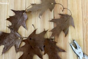 Easy Fall Leaf Garland Craft