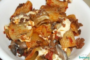 5 Ingredient Vegan Crockpot Rigatoni