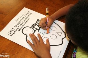 Apple Shapes Worksheets for Preschool