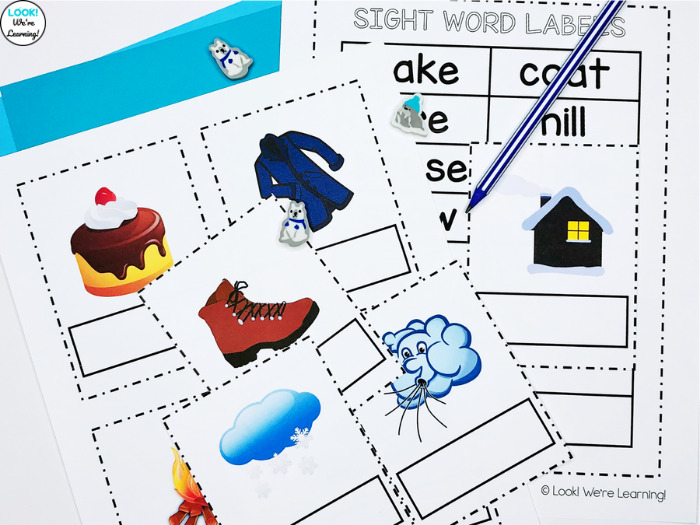 Using Word Labels with Winter Sight Word Flashcards
