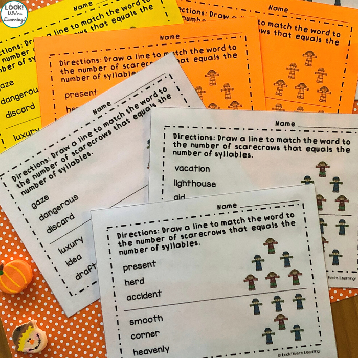 Scarecrow Syllable Counting Lesson for Elementary