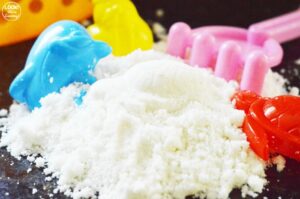 How to Make Kinetic Sand at Home