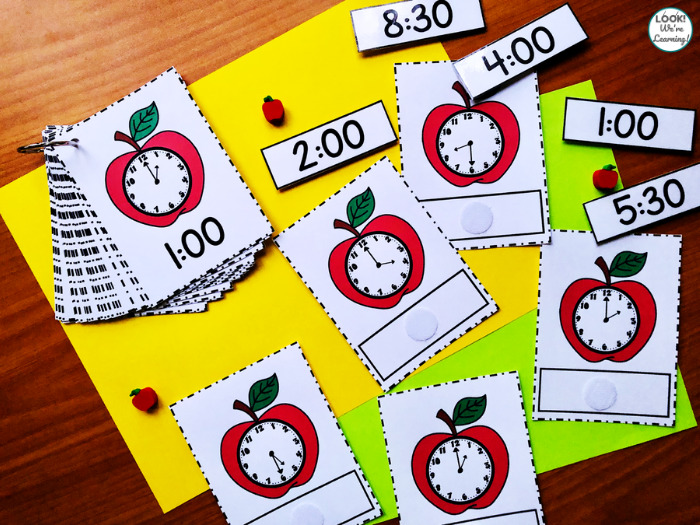 Apple Telling Time Learning Cards