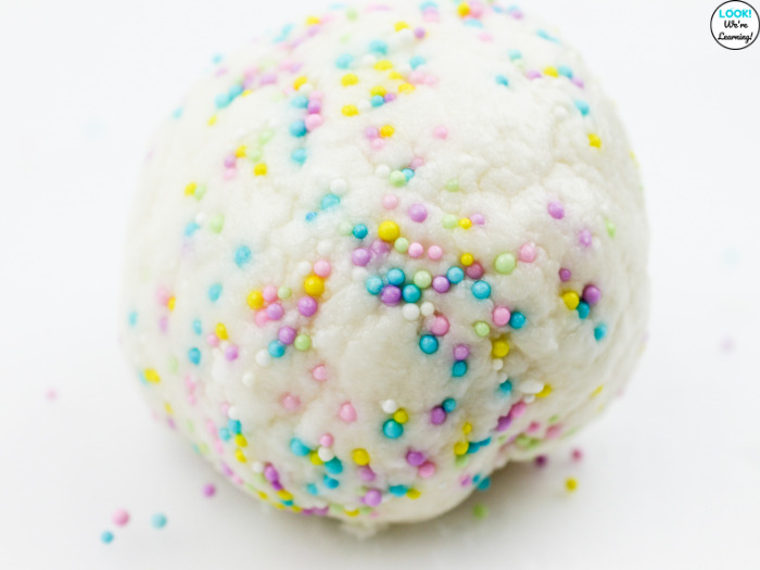 Fun Marshmallow Edible Playdough Recipe for Kids