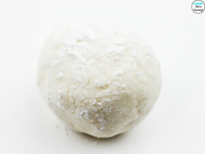 How to Mix Marshmallow Playdough