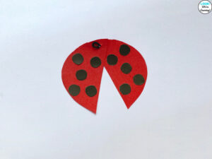 Making a Paper Roll Ladybug